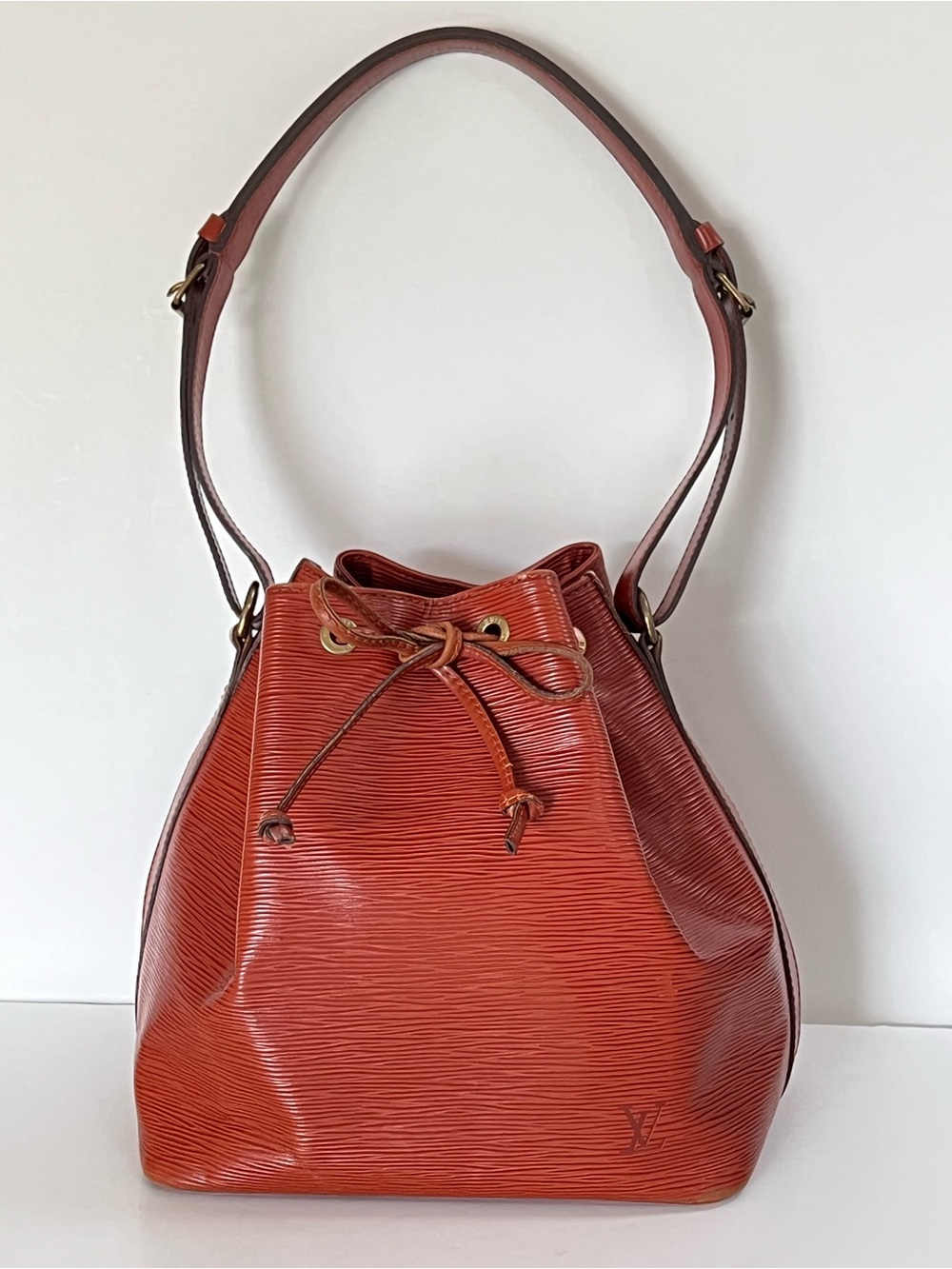 Louis Vuitton Petite Vintage Epi Noe Bag